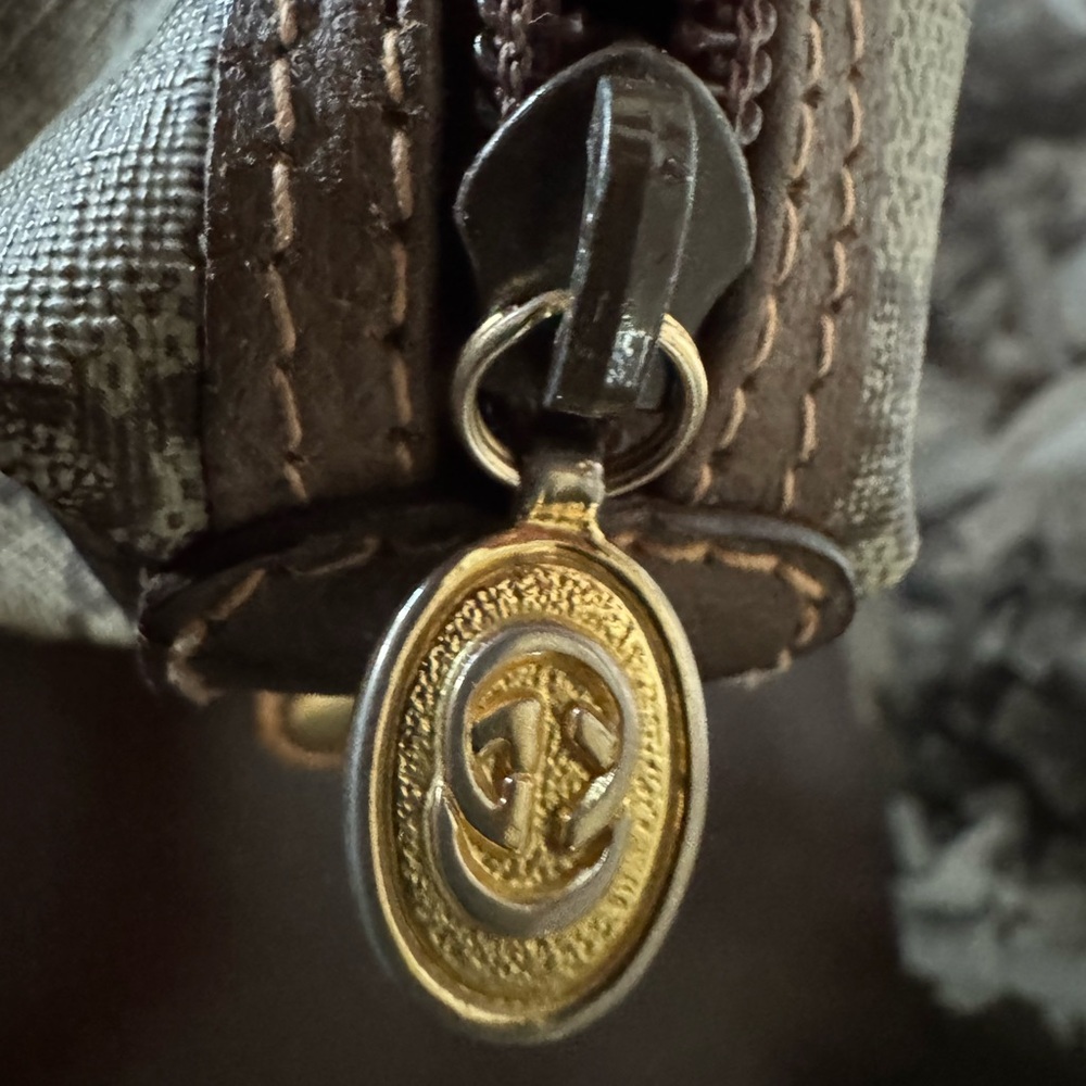 Gucci Monogram Weekender Tote - Picture 15 of 16